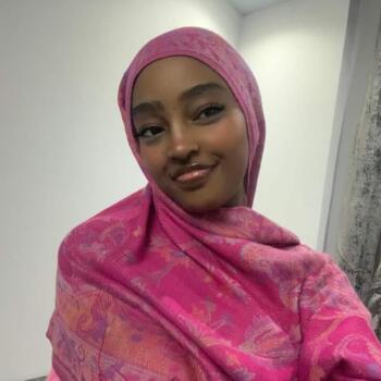 Babysitter in Cairo: Hayat