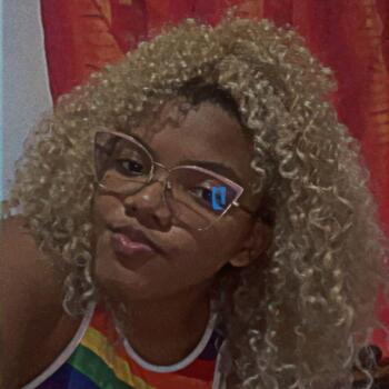 Babysitter in Puerto Limón: Shalimar