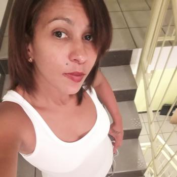 Babysitting job in Fortaleza: babysitting job Carolini