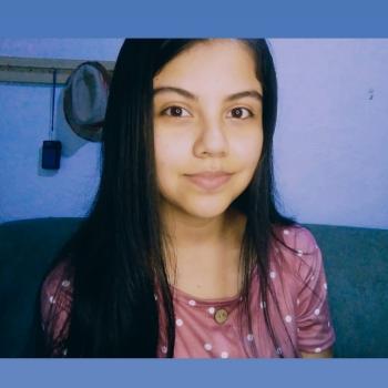 Babysitter in Naranjo: Gabriela