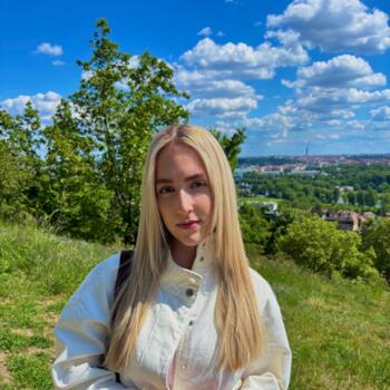 Babysitter Prague: Angelika