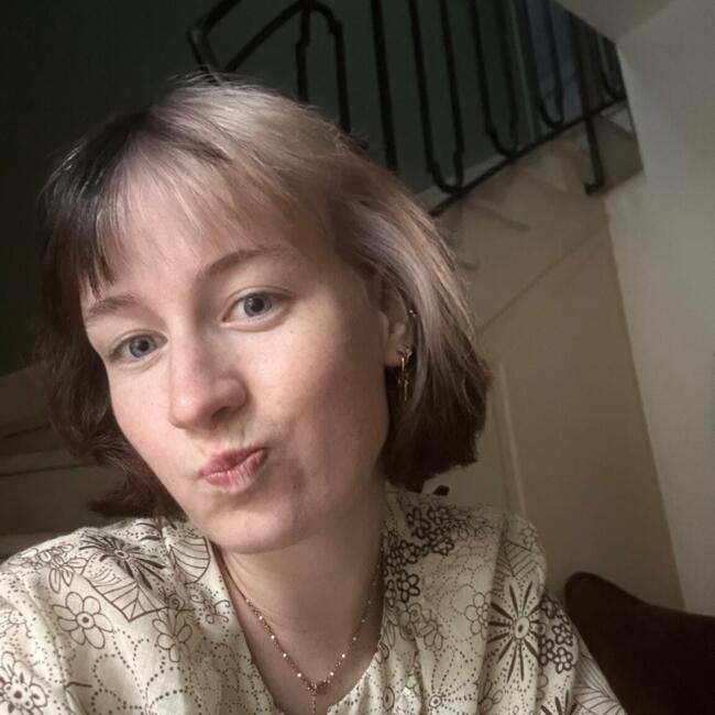 Babysitter in Clamart: Clementine