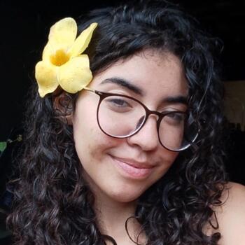 Babá em Valparaíso de Goiás: Anna Clara