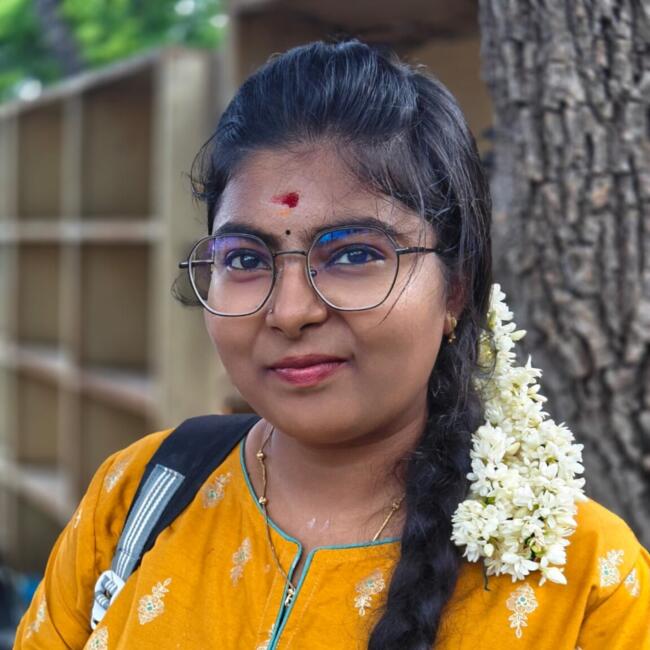 Babysitter in Chennai: Sathiya