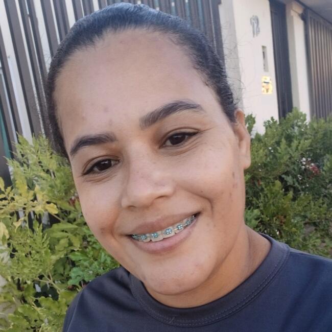 Babysitter in Araxá: Maria cicera