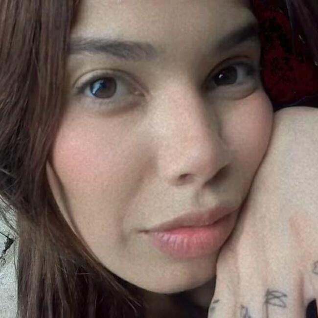 Canguro en Benidorm: Elianny