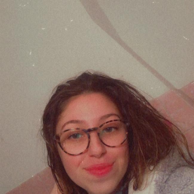 Babysitter in Maxéville: Alicia