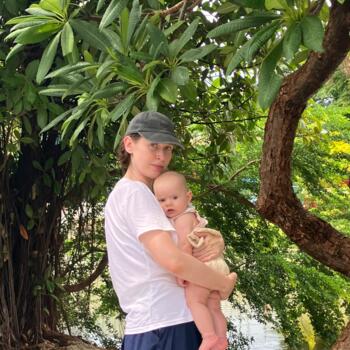 Babysitting job in Bangkok: babysitting job Denis