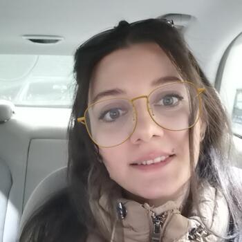 Babysitting job in Budapest: babysitting job Eman