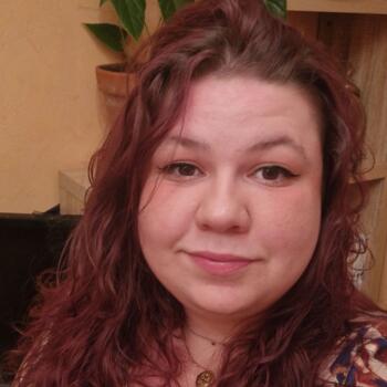 Babysitter in Chevigny-Saint-Sauveur: Lisa
