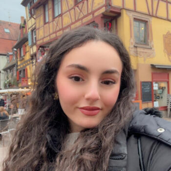 Baby-sitter Besançon: Lilya