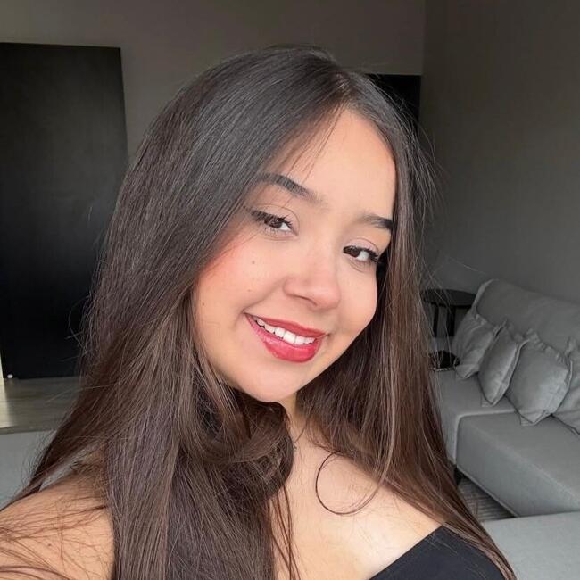 Babysitter in Curitiba: Carolina