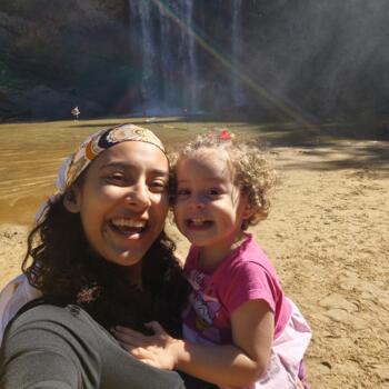 Babysitter São José dos Campos: Isabela