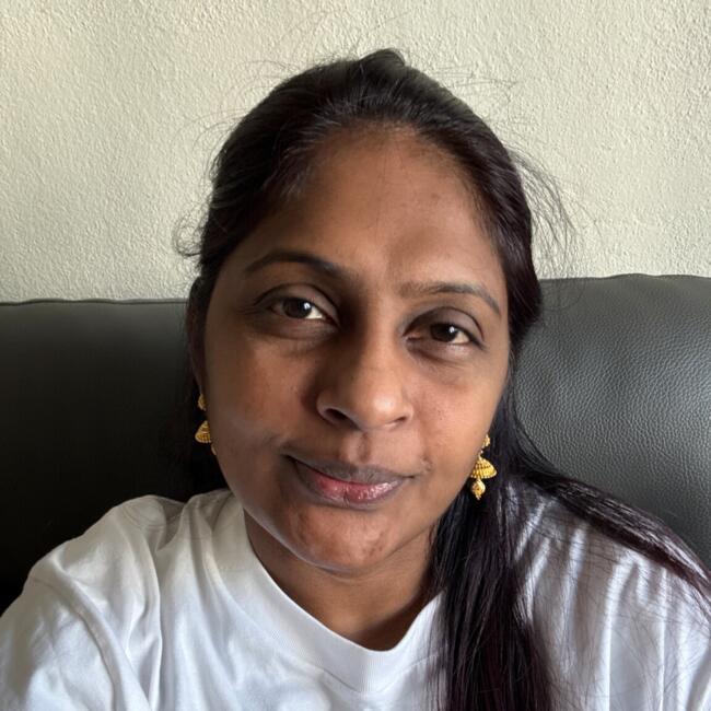 Kerja pengasuh di Jelutong: Nor fazilat