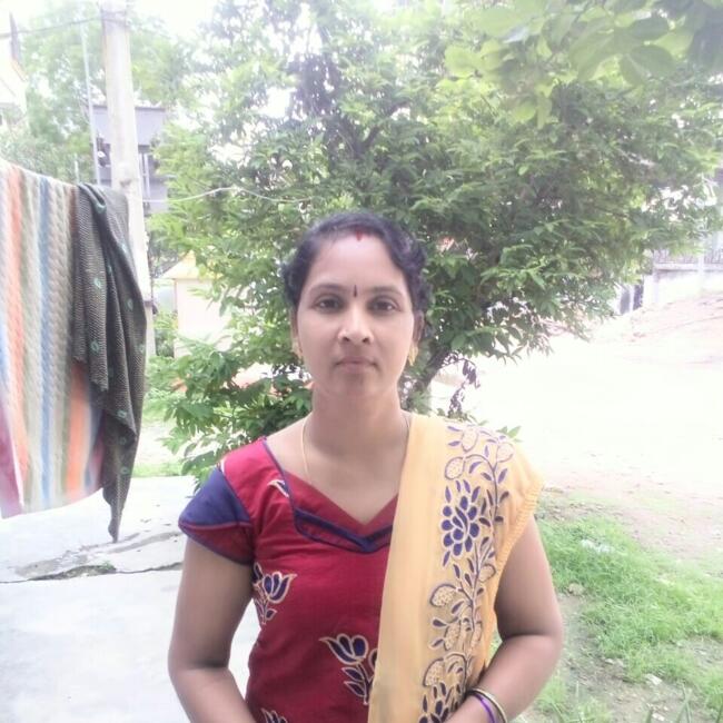 हैदराबाद में बेबीसिटर: Damayanti