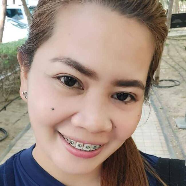 Babysitter in Dubai: Elona may