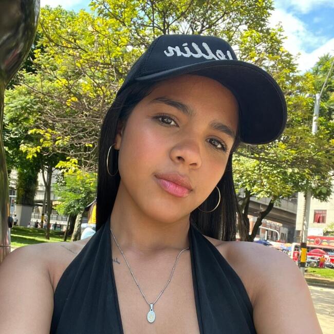Barnvakt i Medellín: Yulissa María