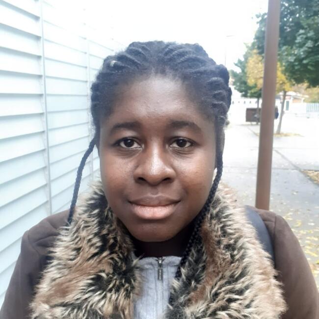 Babysitter in Pont-d'Ain: Josephine Welly
