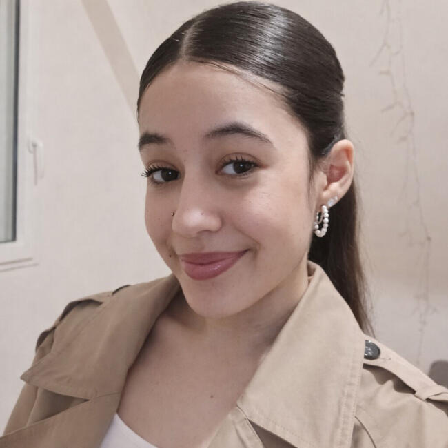 Babysitter in Bourgbarré: Aleyna