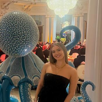 Babysitter in Nice: Melanie