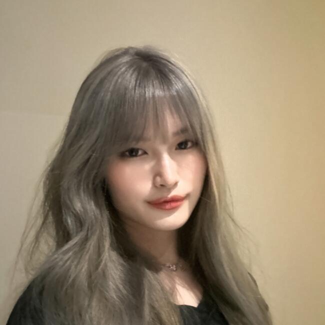 Babysitter in Singapore: Danielle