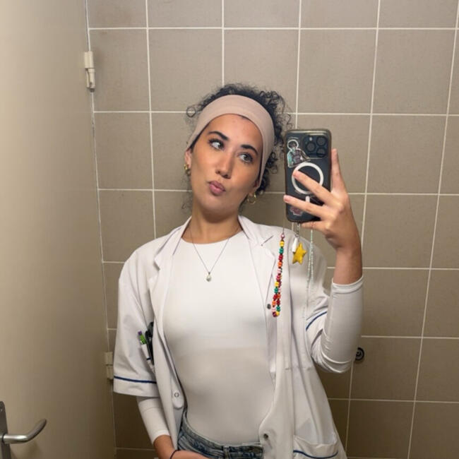 Babysitter in Tourcoing: Noufaila