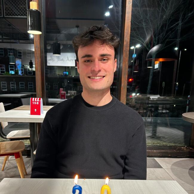 Babysitter in Rotterdam: Alexandre