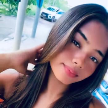 Babysitter in São Luís: Kallyana