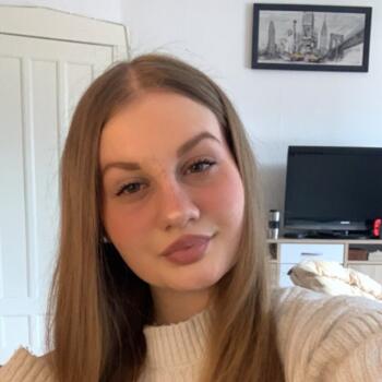 Babysitter in Neumünster: Celina