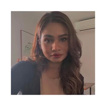 临时保姆 新加坡: Rashini