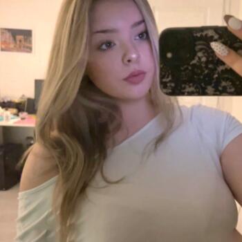 Babysitter in Saint-Melaine-sur-Aubance: Capucine