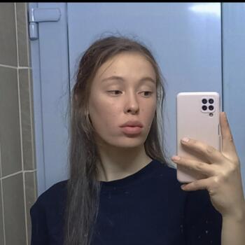 Babysitter in Oradea: Petra