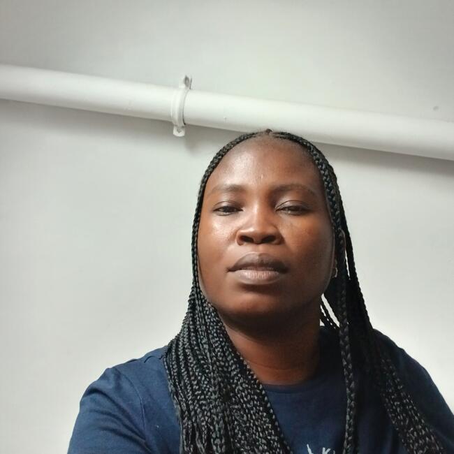 Babysitter in Sint-Joost-ten-Node: Lucie