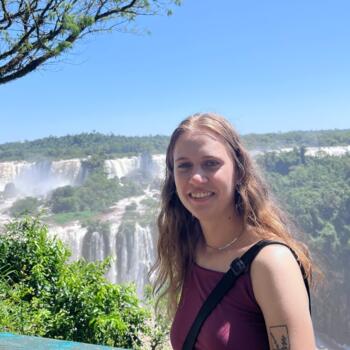 Babá em Ponta Grossa: Naiane