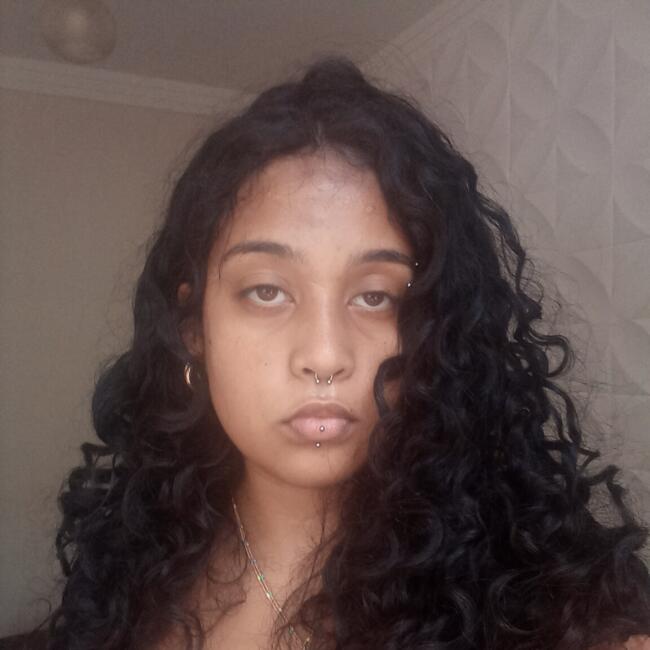 Babá em Londrina: Geovanna