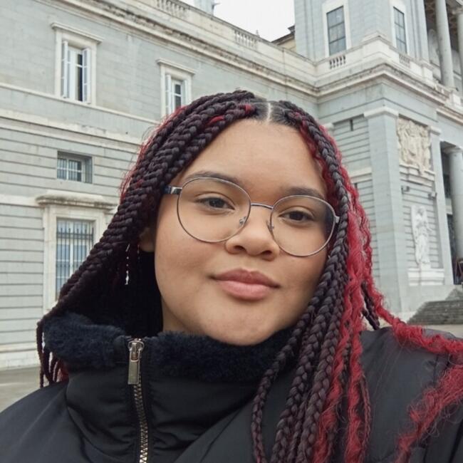 Babysitter em Paredes: Sarah