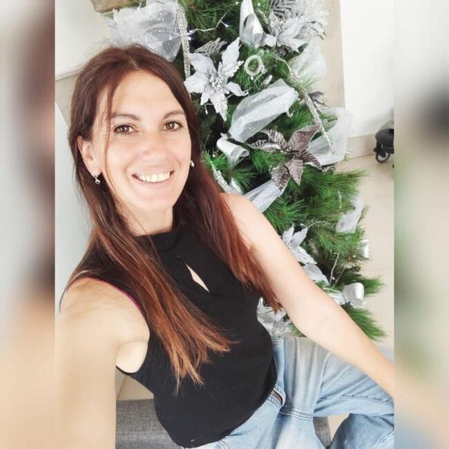 Babysitter in Quilmes: Paola