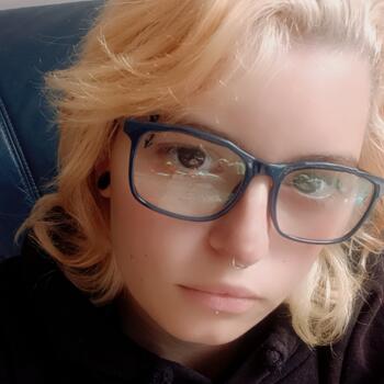 Babysitter in Christchurch: Makenzie