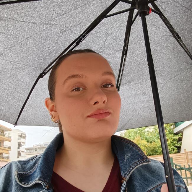 Babysitter στην περιοχή Αργυρούπολη: Athena