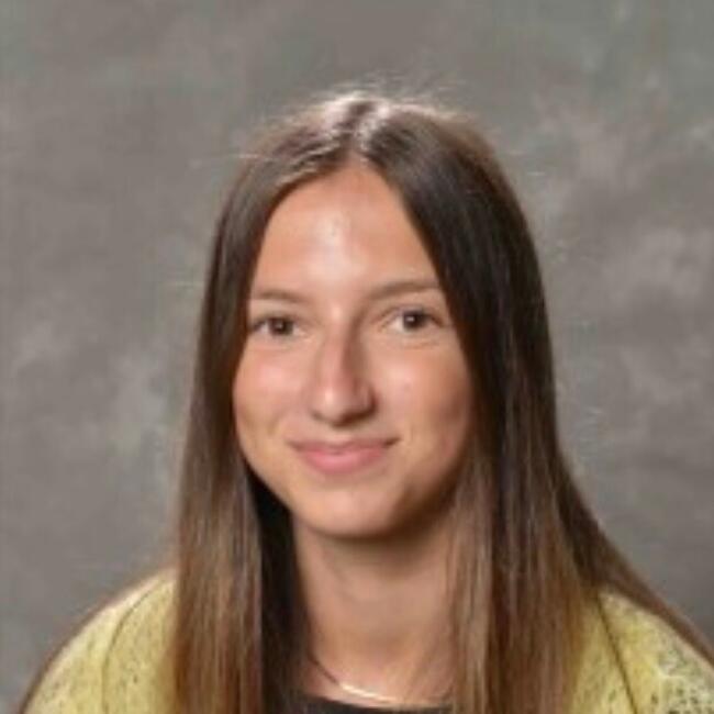 Babysitter in Azur: Lilou