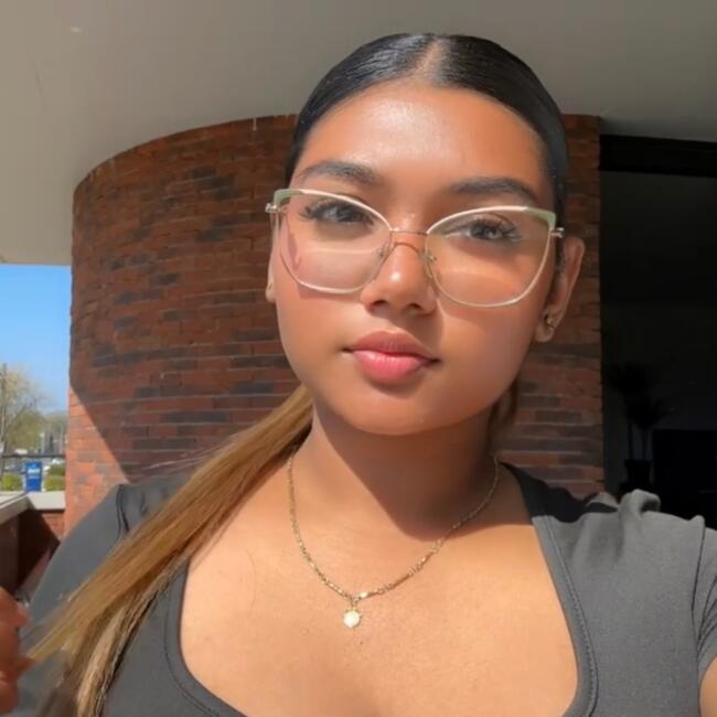 Babysitter in Westerlo: Shanaya