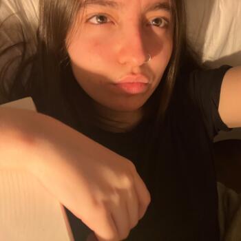 Canguro en Pontevedra: Aitana