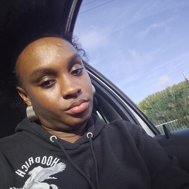 Babysitter em Sintra: Luisa