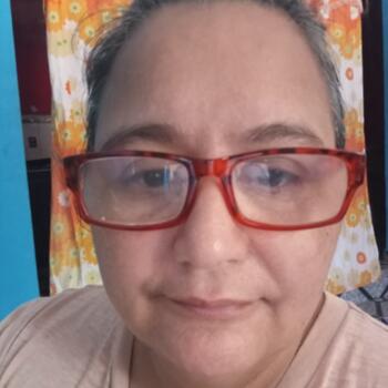 Niñera Encarnación: María Laura