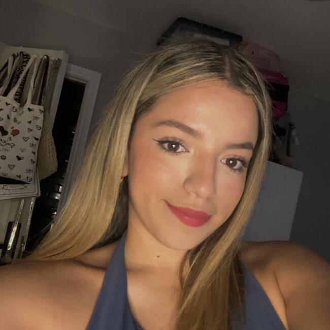 Babysitter in Dublin: Alicia