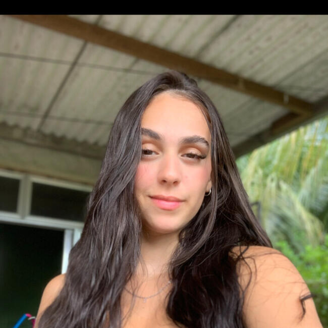 Babysitter in Duque de Caxias: Nayara