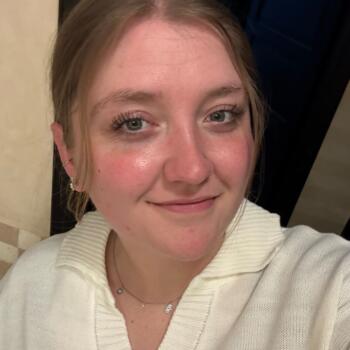 Babysitter in Basel: Alessia