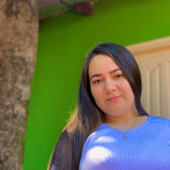 Babysitter in Ciudad del Este: Ailen
