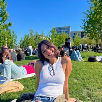 Babysitter in Berlin: Luciana