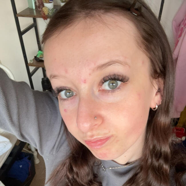 Babysitter in Burgess Hill: Katie